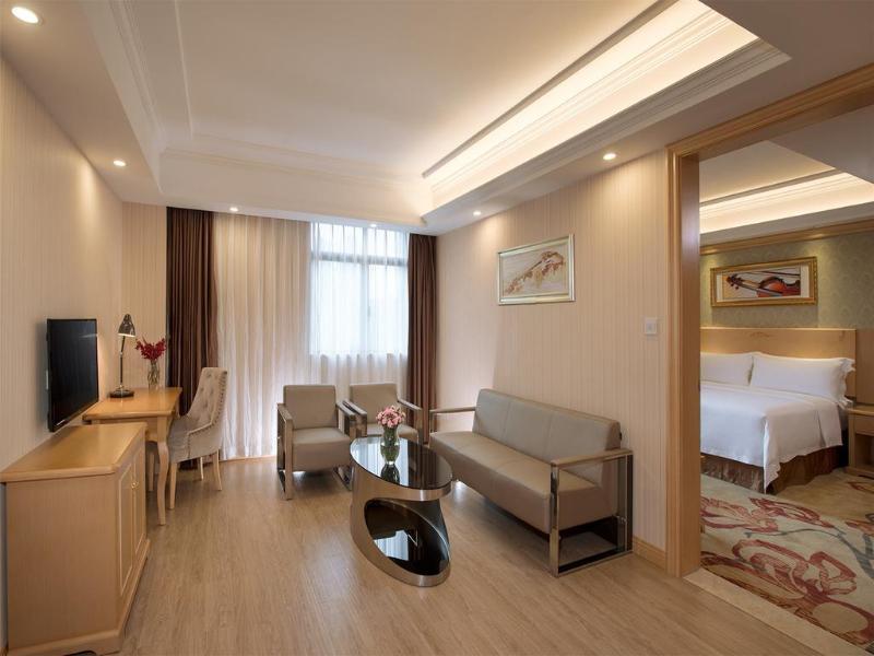 Vienna 3 Best Hotel Guangzhou South China Botanical Garden Экстерьер фото